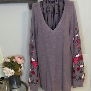 Floral sleeve purple sweater